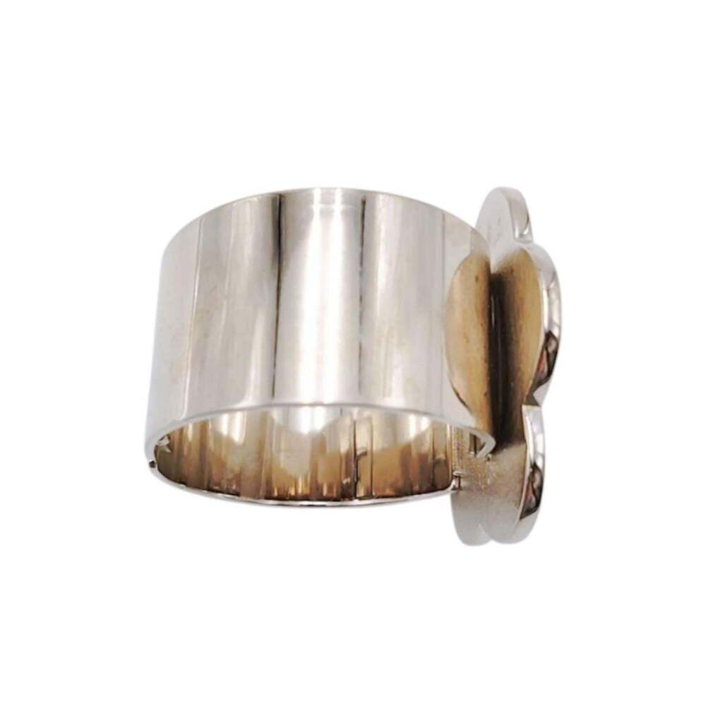 CHANEL Authentic Black Bracelet - Picture 5 of 12